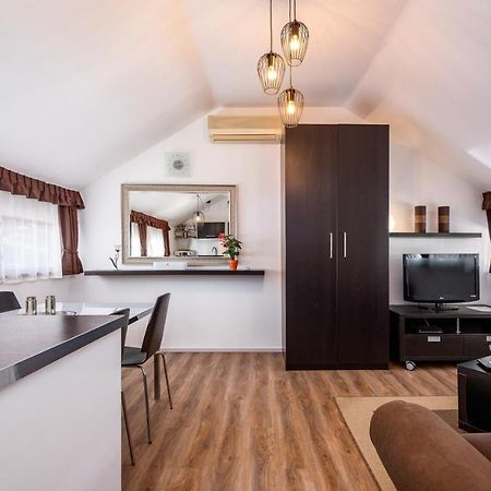 Apartment Katoro Umag Eksteriør billede