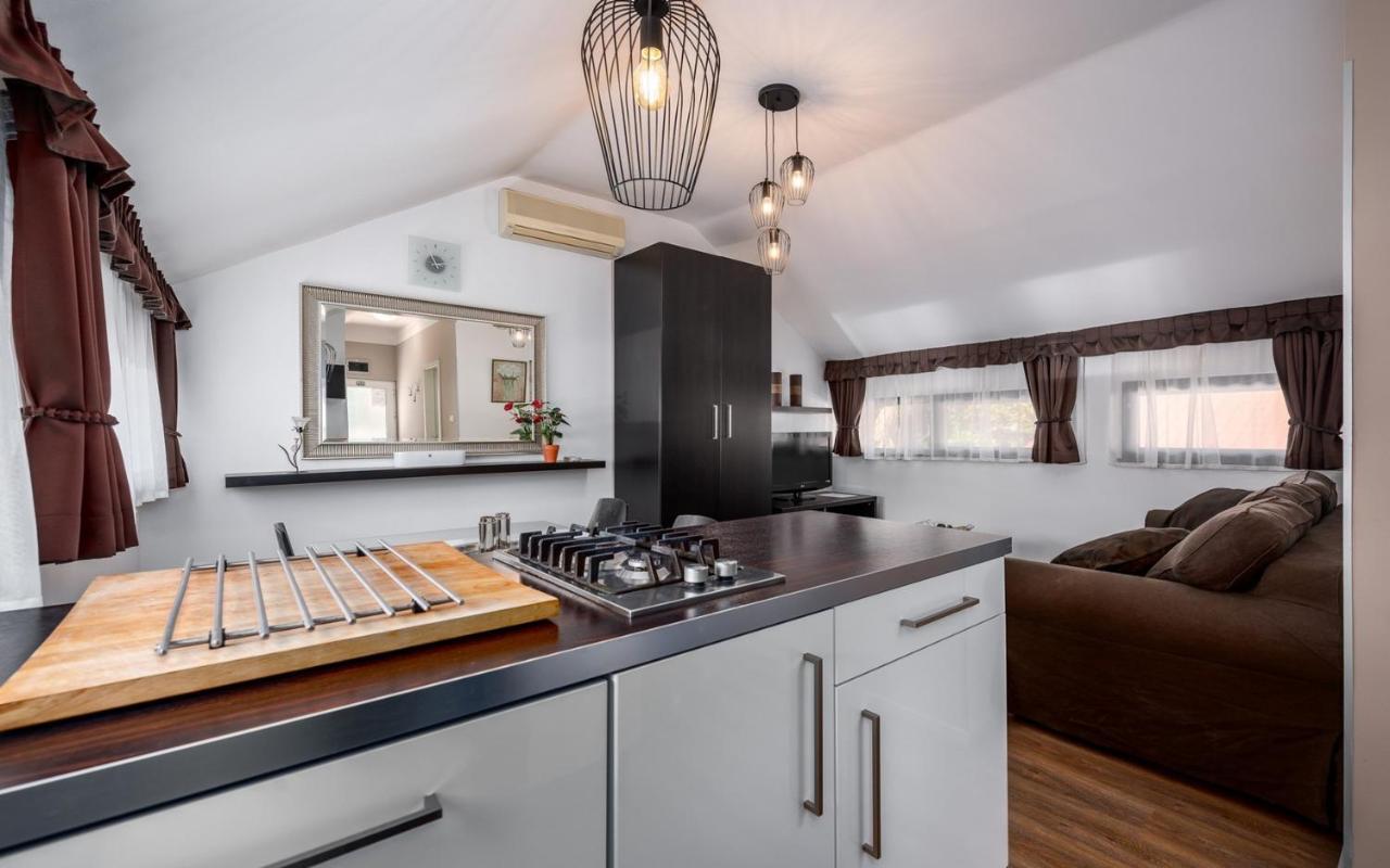 Apartment Katoro Umag Eksteriør billede