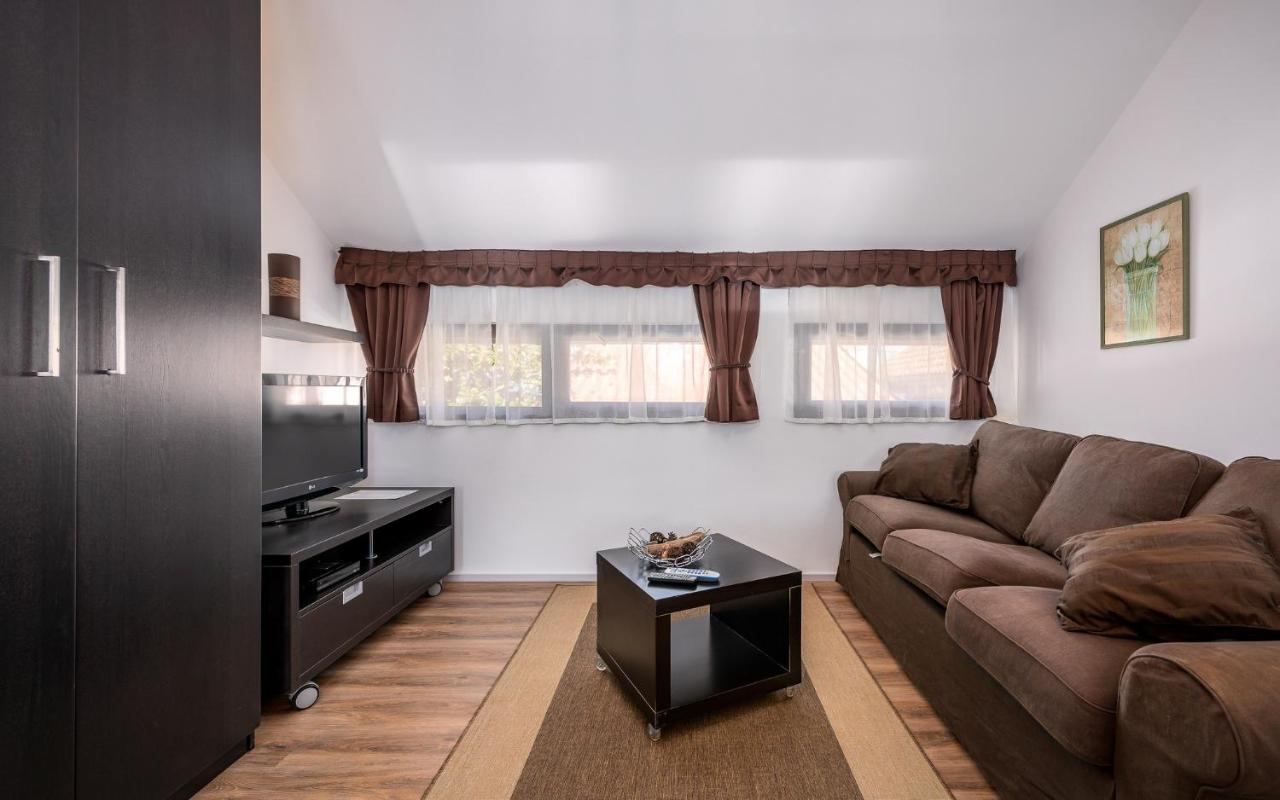 Apartment Katoro Umag Eksteriør billede