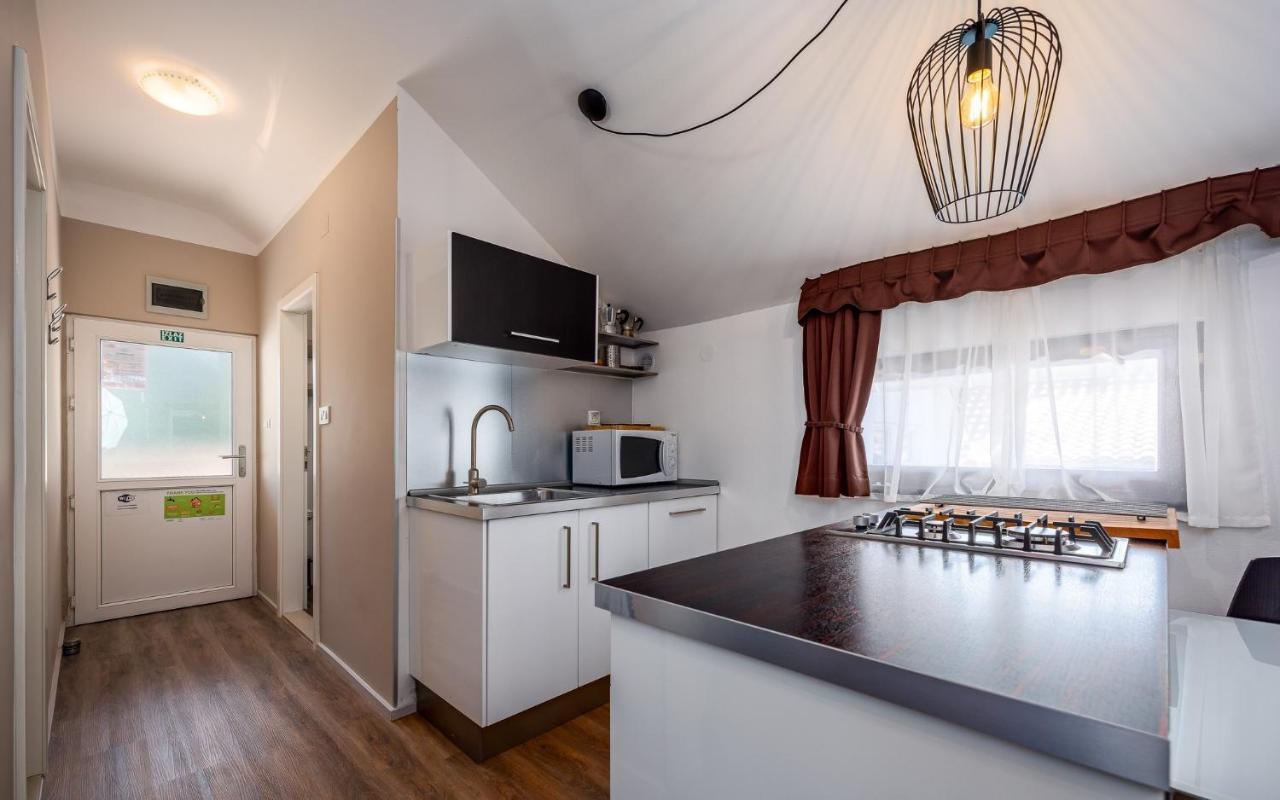 Apartment Katoro Umag Eksteriør billede